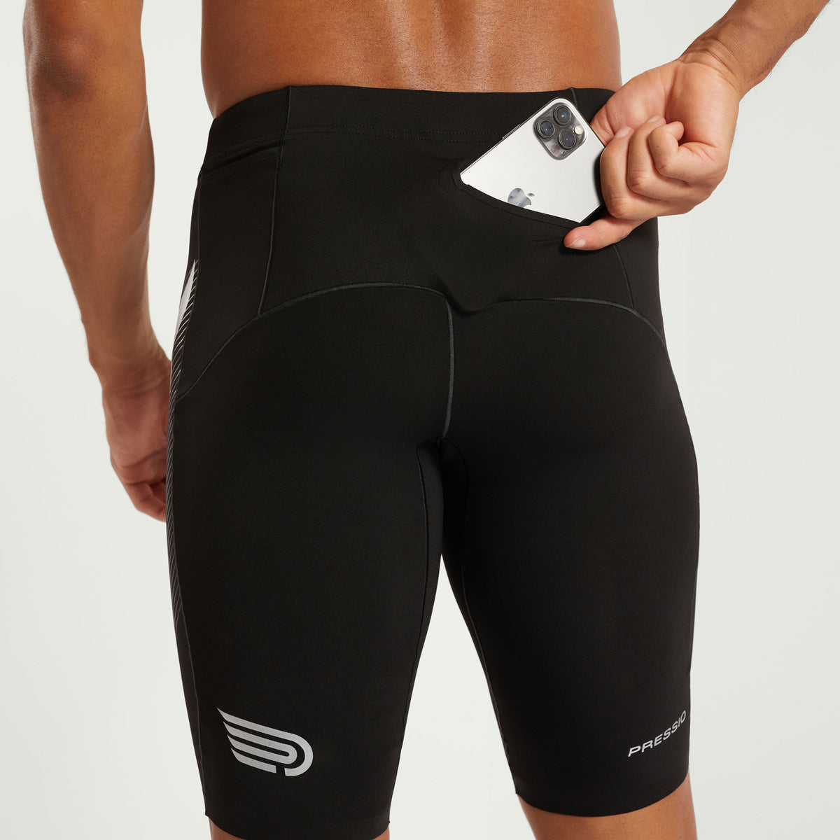 PRESSIO Power Shorts - Svart/Sølv